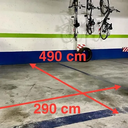 Nuevo, Con Parking Gratuito Y A Un Paso Del Casco Historico *