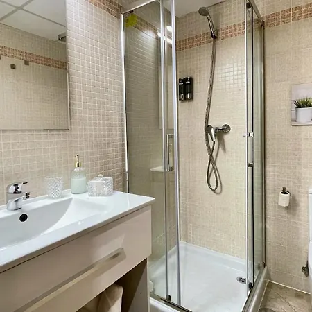 Apartment Nuevo, Con Parking Gratuito Y A Un Paso Del Casco Historico Cordoba